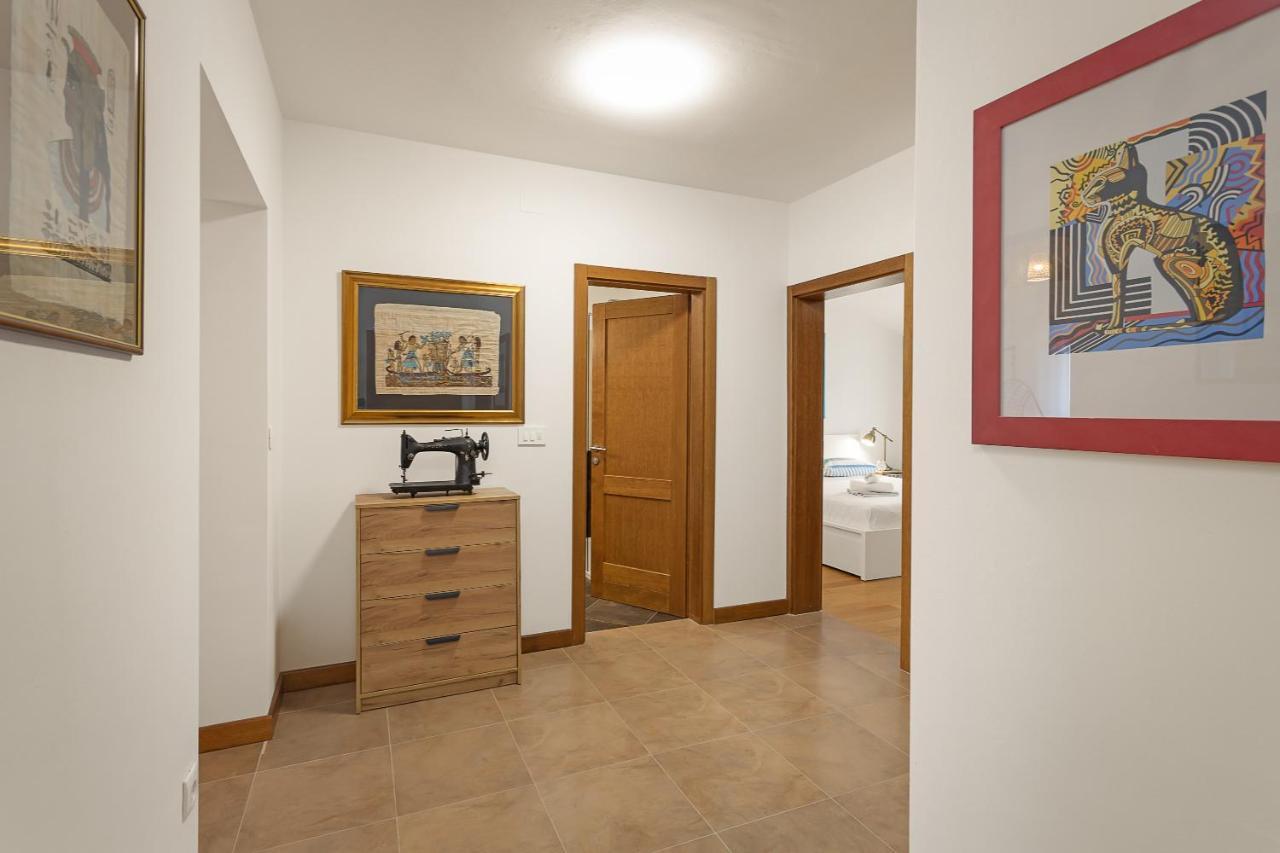 Apartments Cesare With Shared Pool Ližnjan Extérieur photo